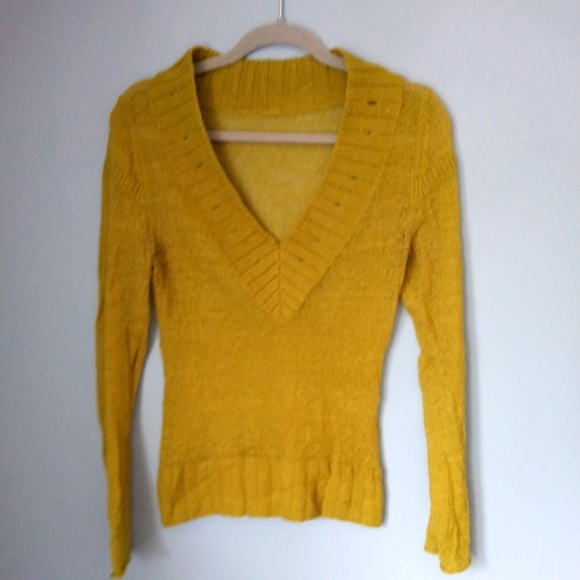 Green Chartreuse Knitted Cardigan Pullover with Large Collar, Long Sleeve - Picture 1 of 5